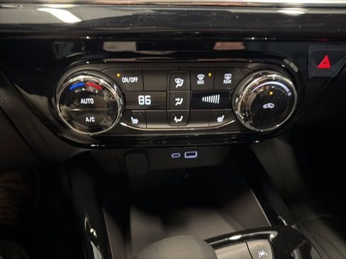 New 2026 Chevrolet Trax RS w/ Driver Confidence Package FWD image 34