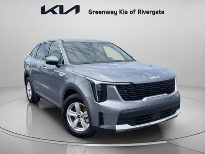 Used 2024 Kia Sorento LX