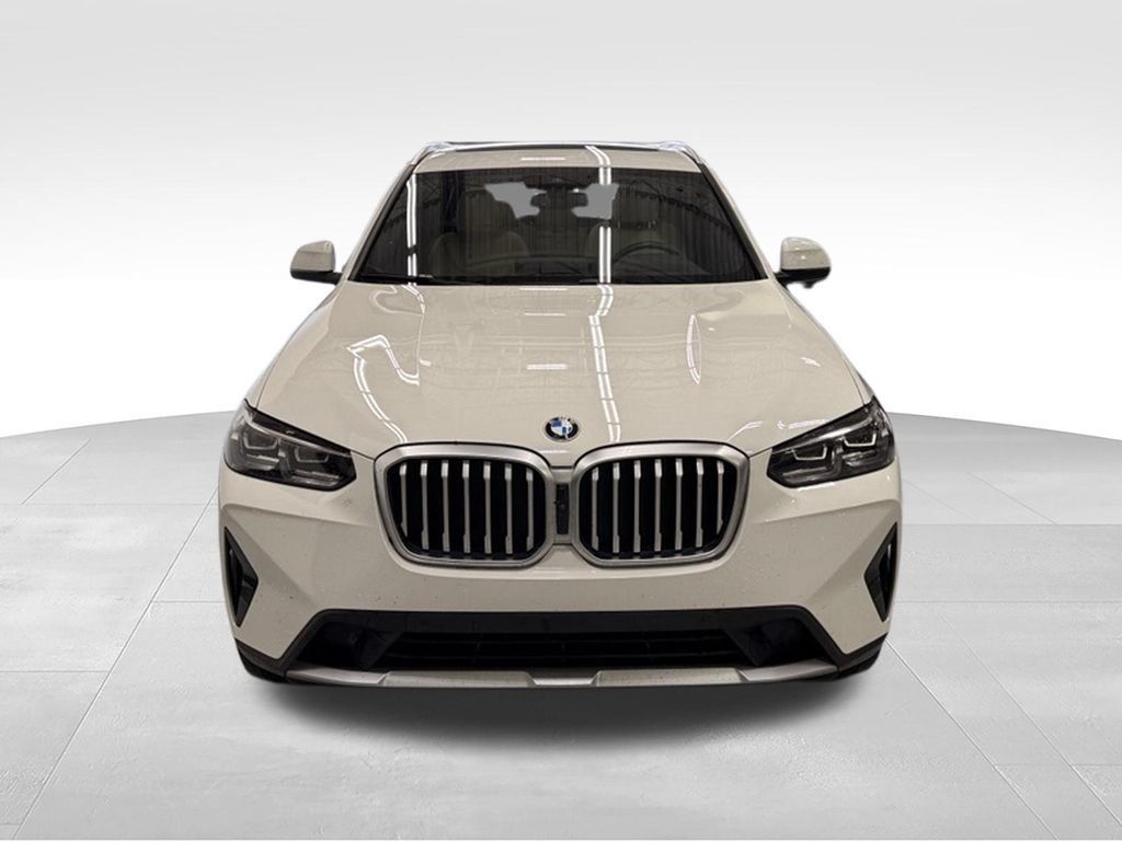 Used 2024 BMW X3 xDrive30i w/ Premium Package AWD/4WD image 8
