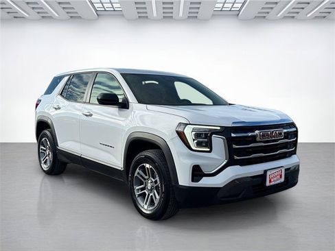 Used 2025 GMC Terrain Elevation image 2