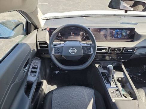 New 2026 Nissan Sentra SV w/ Floor Mat Package FWD image 23