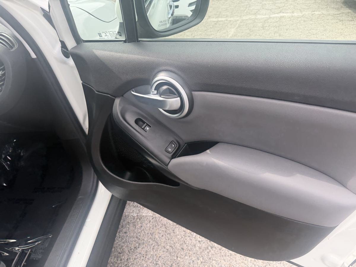 Used 2016 FIAT 500X Pop FWD image 15