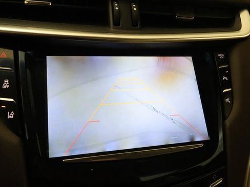 Used 2014 Cadillac XTS Premium image 16