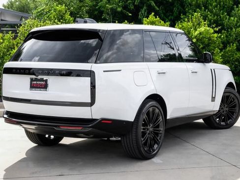 New 2026 Land Rover Range Rover SE AWD/4WD image 11
