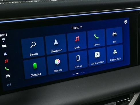 New 2025 Porsche Macan Turbo Electric image 17