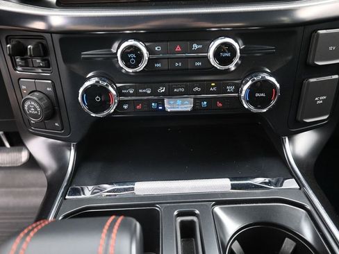 Used 2025 Ford F150 Raptor AWD/4WD image 29