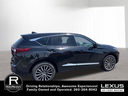 Used 2026 Acura RDX SH-AWD w/ Advance Package image 9