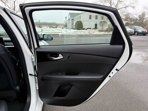 Used 2024 Kia Forte GT w/ GT2 Package image 27