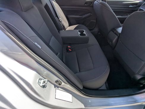 Used 2025 Nissan Altima 2.5 SV AWD/4WD image 31