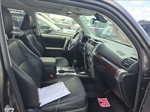 Used 2020 Toyota 4Runner Limited RWD image 13