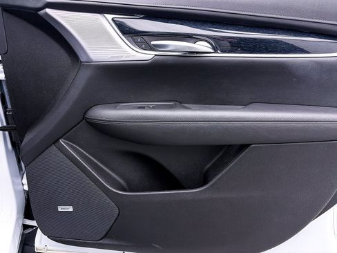 Used 2025 Cadillac XT5 Premium Luxury image 37