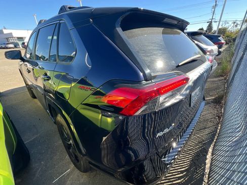 Certified 2020 Toyota RAV4 XSE w/ XSE Grade Weather Package image 4