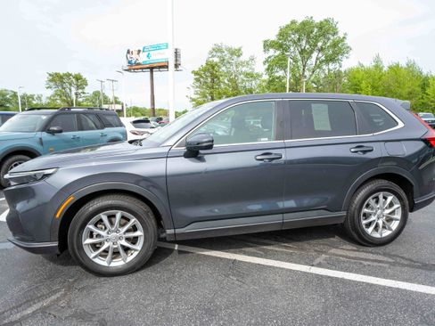 Certified 2026 Honda CR-V EX image 3