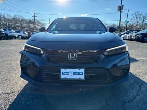 Used 2024 Honda Civic Sport image 2