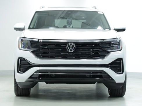 New 2026 Volkswagen Atlas SEL Premium R-Line AWD/4WD image 2