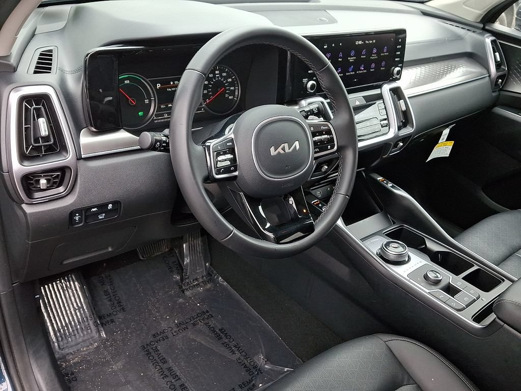 Used 2023 Kia Sorento EX AWD/4WD image 26