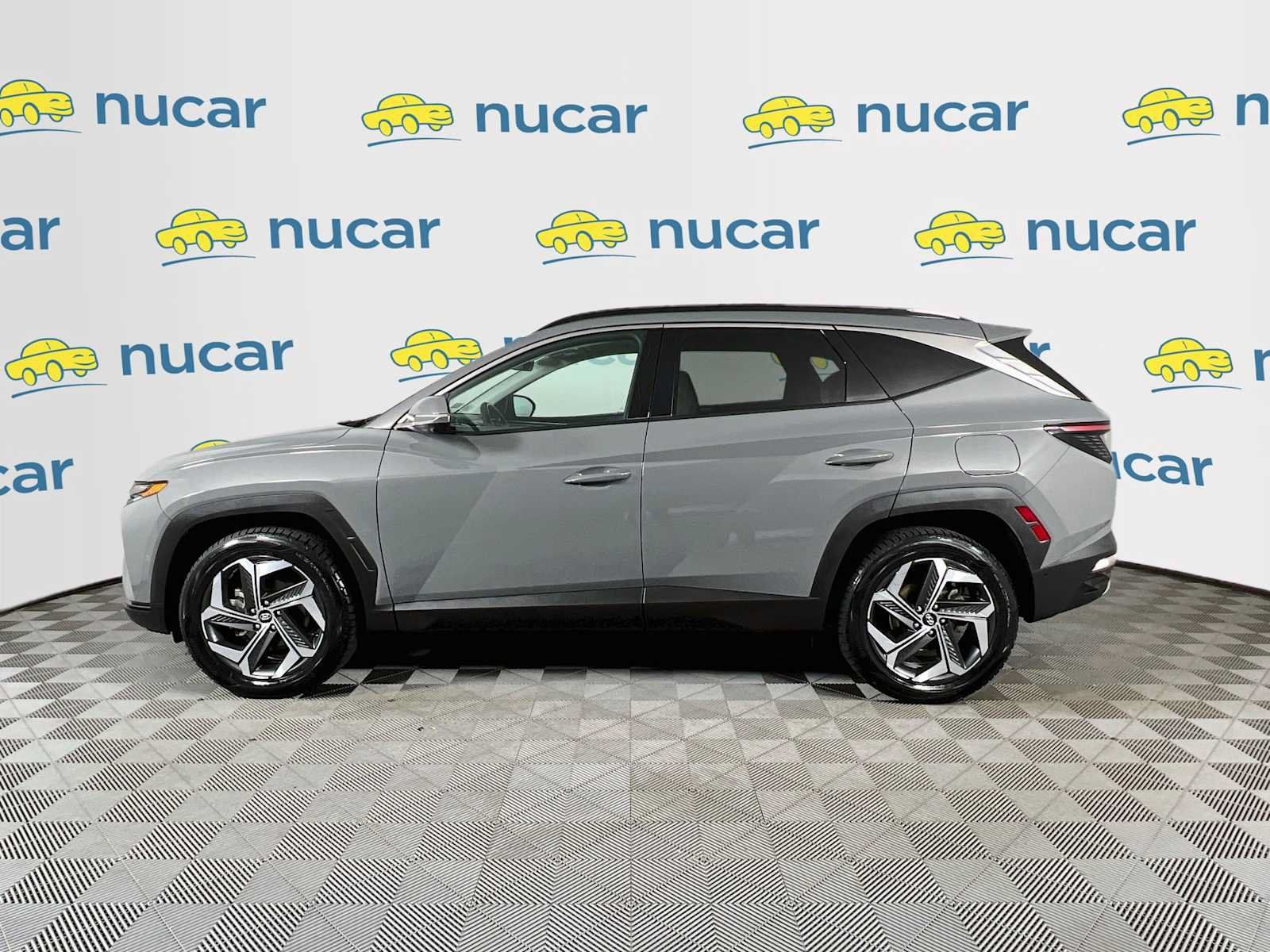 Certified 2024 Hyundai Tucson Limited AWD/4WD image 4