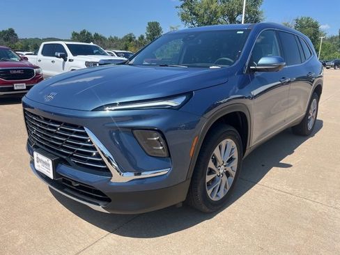 New 2026 Buick Enclave Preferred w/ LPO, All-Weather Package image 7