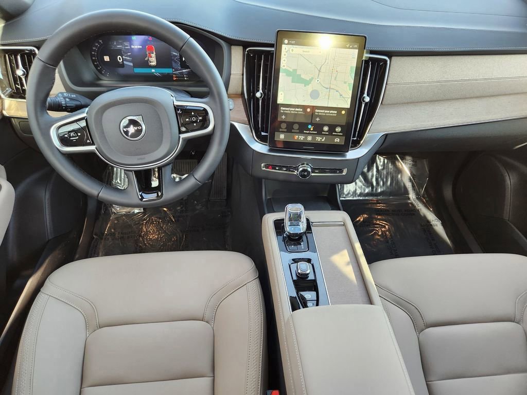 New 2026 Volvo XC90 T8 Plus w/ Protection Package Premier AWD/4WD image 15