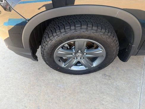 Used 2023 Honda Ridgeline RTL-E image 16