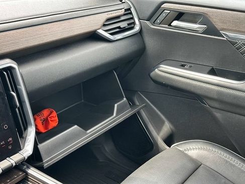 Used 2024 GMC Acadia Denali w/ LPO, Floor Liner Package AWD/4WD image 33