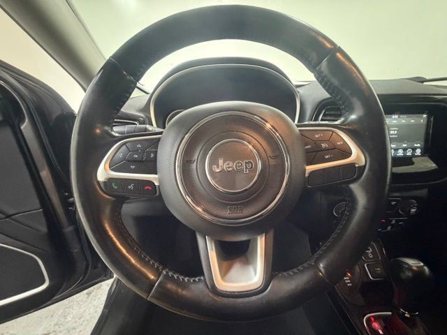 Used 2020 Jeep Compass Latitude AWD/4WD image 16