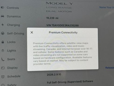 Used 2024 Tesla Model Y Long Range AWD/4WD image 11