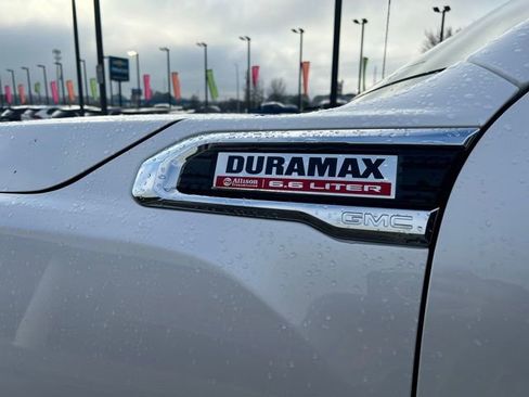 Used 2022 GMC Sierra 2500 Denali image 12