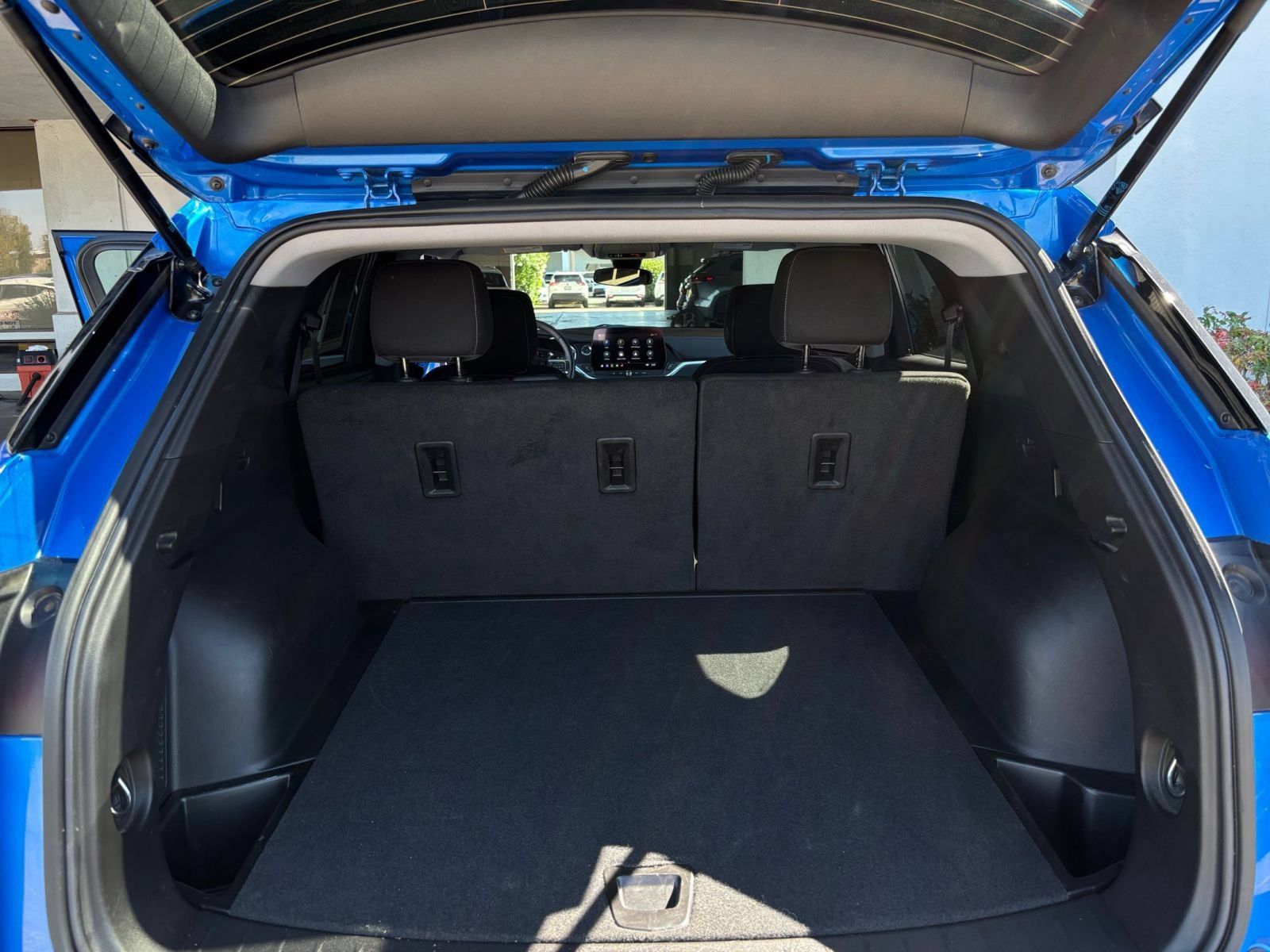 Used 2026 Chevrolet Blazer LT FWD image 31