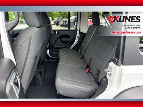 Used 2025 Jeep Wrangler Unlimited Sport AWD/4WD image 15