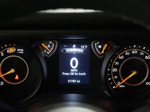 Used 2025 Jeep Wrangler Unlimited Sport AWD/4WD image 13