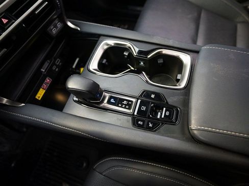 Used 2024 Lexus RX 350 image 19