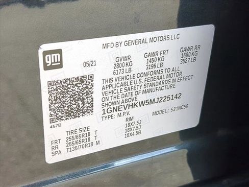 Used 2021 Chevrolet Traverse LT image 25