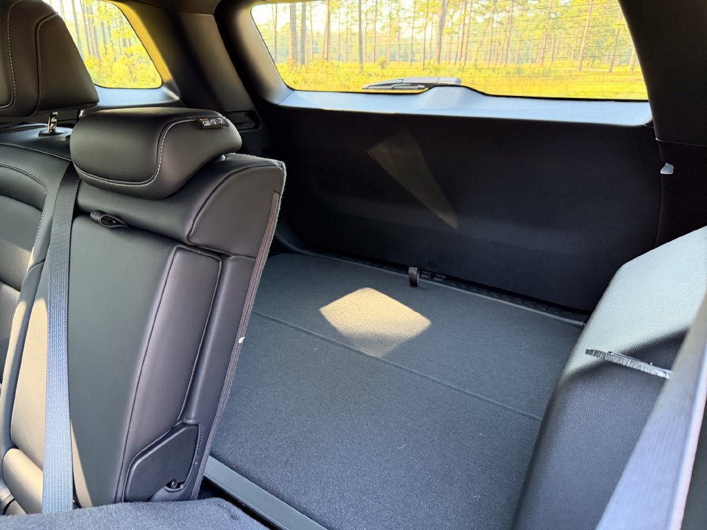 New 2027 GMC Terrain Elevation w/ Elevation Premium Package FWD image 29