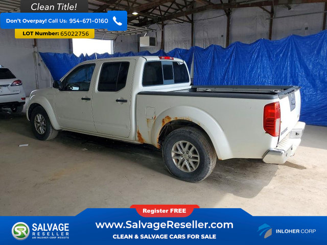 Used 2015 Nissan Frontier SV w/ SV Value Truck Package AWD/4WD image 3