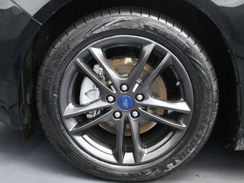 Used 2018 Ford Fusion S image 9