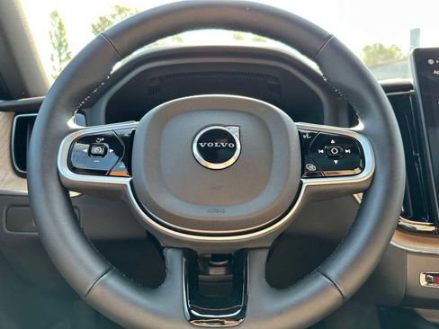 New 2026 Volvo XC60 B5 Plus w/ Climate Package image 24