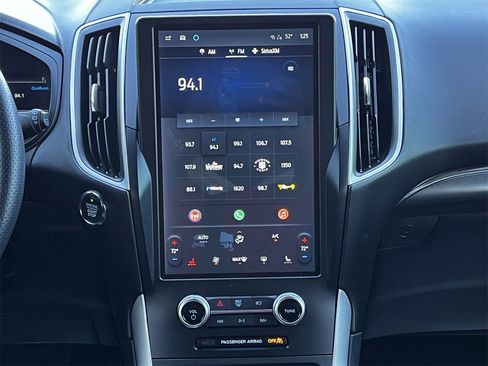 Used 2024 Ford Edge ST-Line image 15