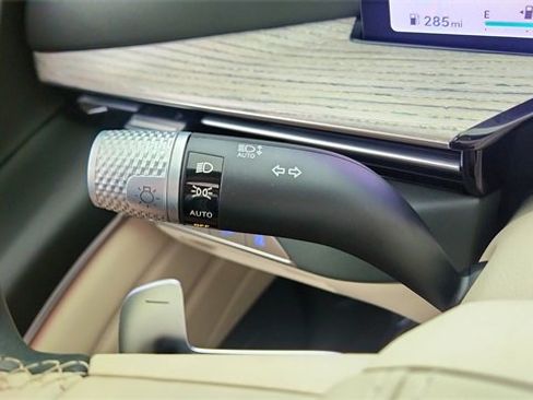 Used 2025 Genesis GV80 3.5T Prestige image 41