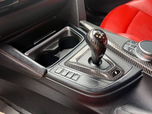 Used 2018 BMW M3 RWD image 40