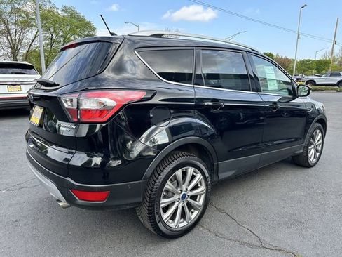 Certified 2018 Ford Escape Titanium AWD/4WD image 5