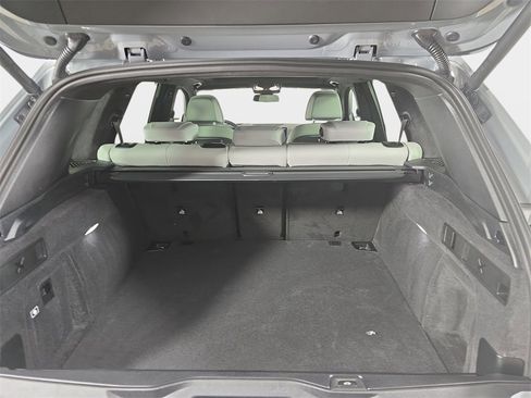 New 2026 BMW X5 M60i image 12