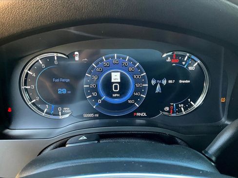 Used 2019 Cadillac Escalade Premium Luxury image 13