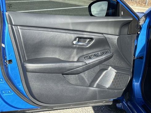 Used 2022 Nissan Sentra SV w/ Trunk Package image 23