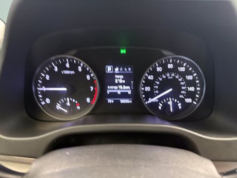Used 2018 Hyundai Elantra SEL FWD image 31