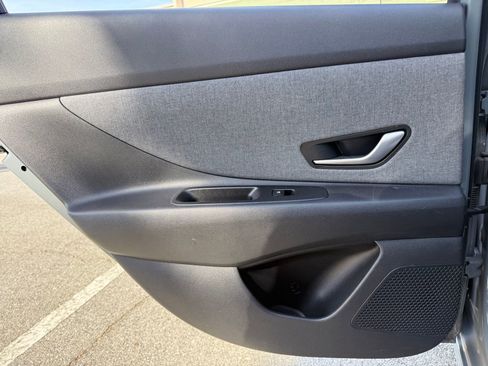 Used 2023 Hyundai Elantra Limited w/ Cargo Package image 45