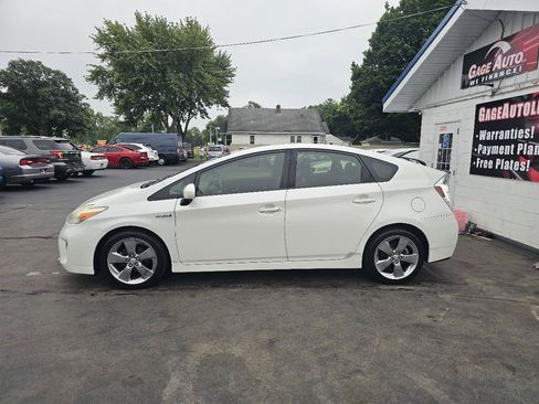 Used 2013 Toyota Prius Persona Series FWD image 6