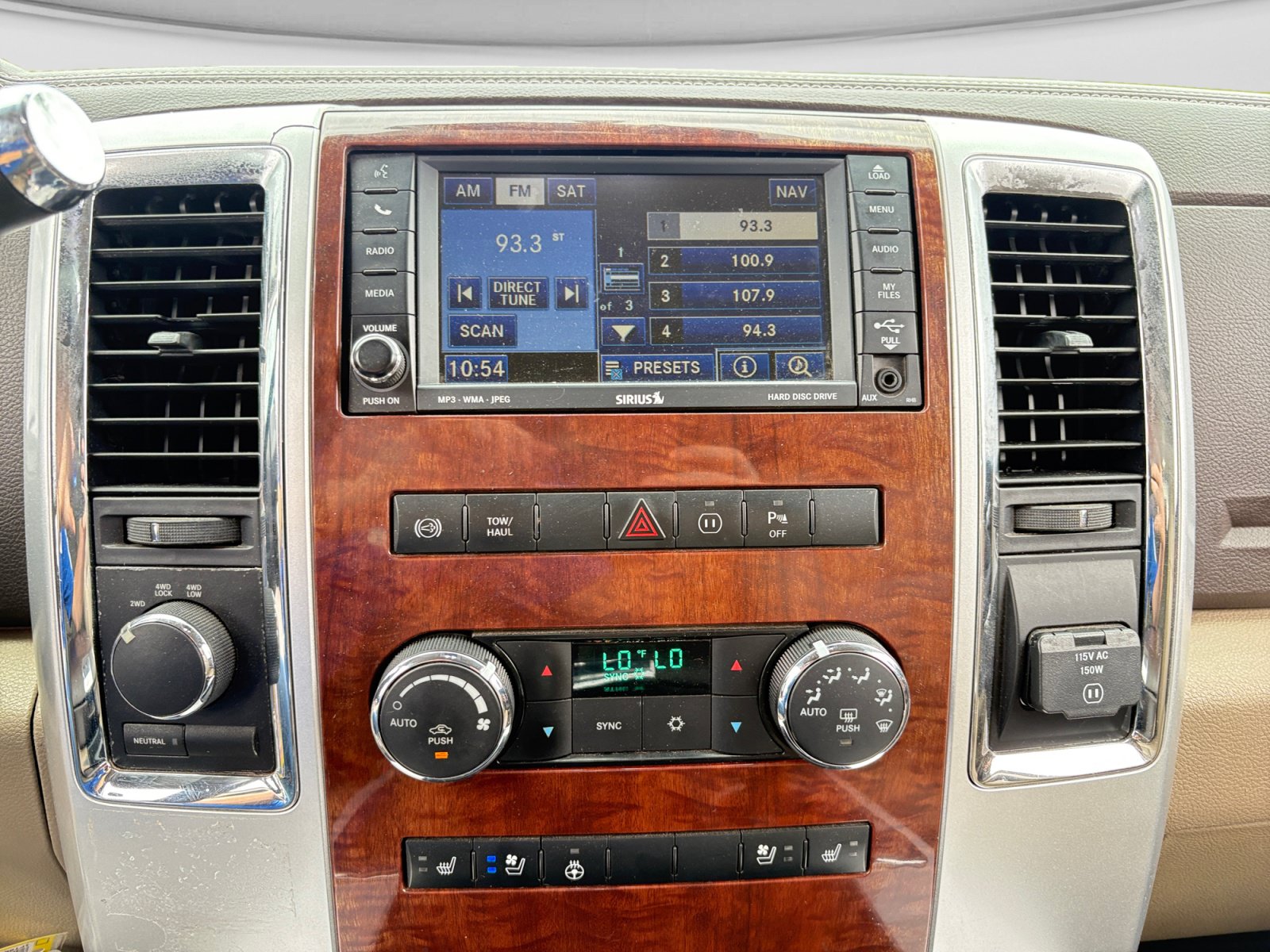 Used 2011 RAM 3500 Laramie w/ Protection Group AWD/4WD image 19