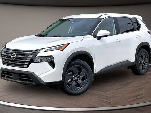 New 2026 Nissan Rogue SV FWD image 1