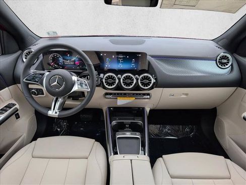 New 2026 Mercedes-Benz GLA 250 4MATIC image 15